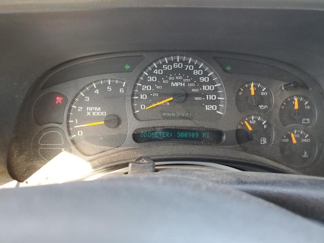 Photo 9 from auction – 2003 CHEVROLET SILVERADO with VIN 2GCEC19VX31407091