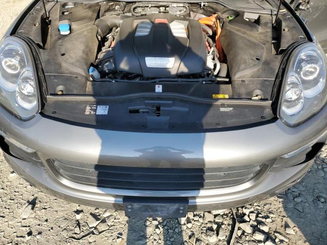 Photo 12 from auction – 2015 PORSCHE CAYENNE SE with VIN WP1AE2A21FLA52356