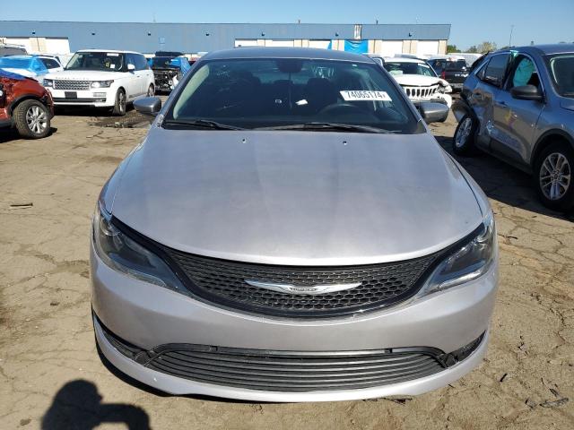 Photo 5 from auction – 2015 CHRYSLER 200 LIMITE with VIN 1C3CCCAB6FN531998