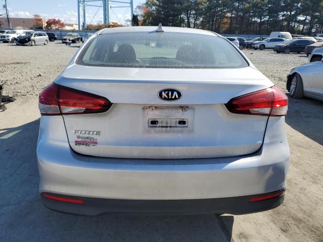 Photo 6 from auction – 2017 KIA FORTE LX with VIN 3KPFK4A78HE160119