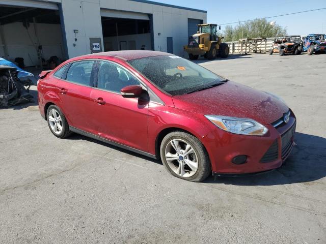 Foto 4 de la subasta – 2014 FORD FOCUS SE con VIN 1FADP3F21EL441154