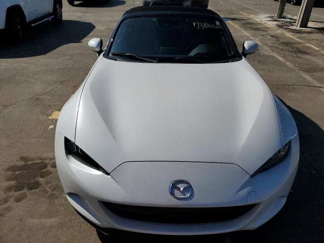 Photo 5 from auction – 2023 MAZDA MX-5 MIATA with VIN JM1NDAD73P0555817