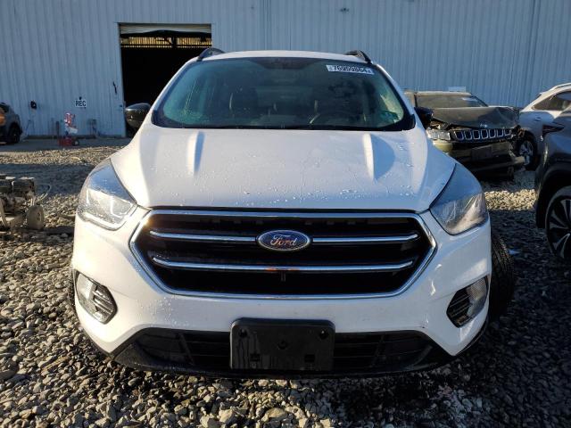Photo 5 from auction – 2018 FORD ESCAPE SE with VIN 1FMCU9GD4JUC16194
