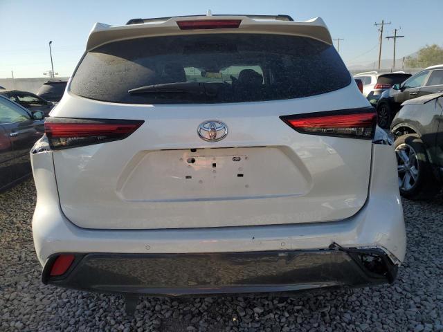 Photo 6 from auction – 2021 TOYOTA HIGHLANDER with VIN 5TDDZRBH0MS524900
