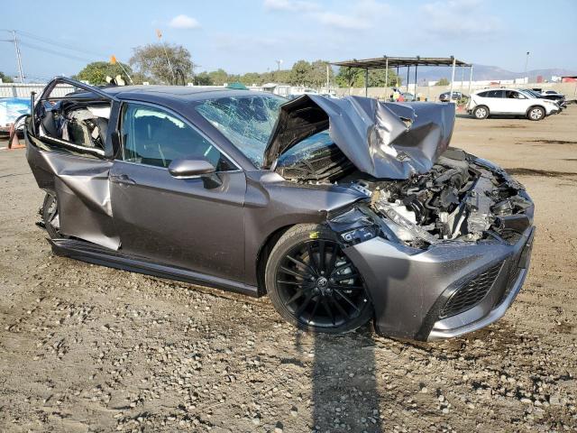 Photo 4 from auction – 2022 TOYOTA CAMRY XSE with VIN 4T1K31AK2NU580255