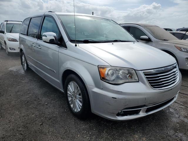 Photo 4 from auction – 2012 CHRYSLER TOWN & COU with VIN 2C4RC1GG1CR221298