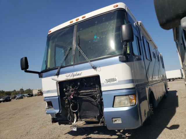 Photo 2 from auction – 2000 MONA MOTORHOME with VIN 1RF120515Y2007938