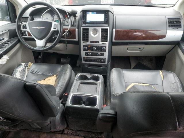 Photo 8 from auction – 2010 CHRYSLER TOWN & COU with VIN 2A4RR8DX4AR496182
