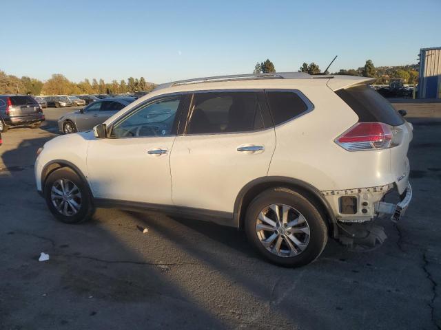 Photo 2 from auction – 2015 NISSAN ROGUE S with VIN KNMAT2MT0FP535650