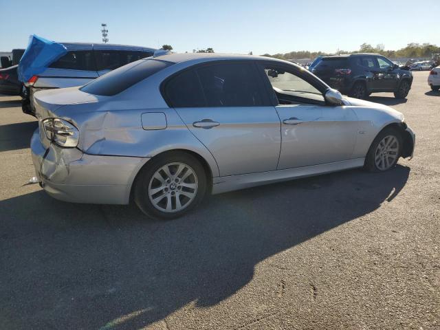 Photo 3 from auction – 2006 BMW 325 I AUTO with VIN WBAVB175X6NK37286