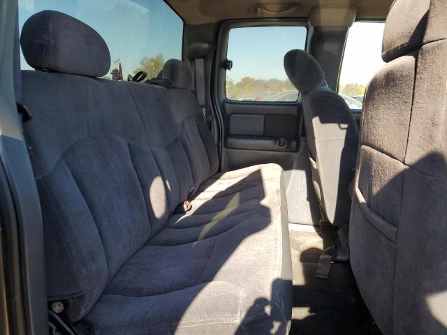 Photo 10 from auction – 2001 CHEVROLET SILVERADO with VIN 2GCEC19V011160323