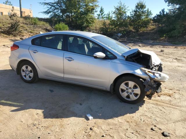 Photo 4 from auction – 2016 KIA FORTE LX with VIN KNAFK4A63G5469463
