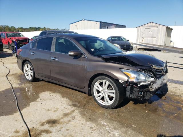 Photo 4 from auction – 2013 NISSAN ALTIMA 3.5 with VIN 1N4BL3AP4DN427726