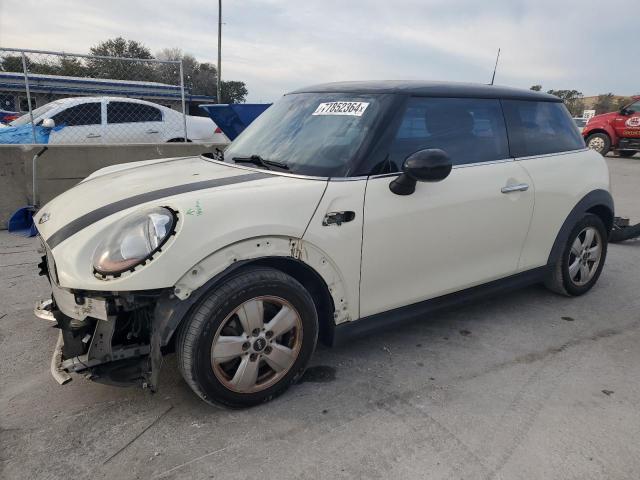 MINI COOPER 2015 with VIN WMWXM5C55F3A56417 - Photo from auction