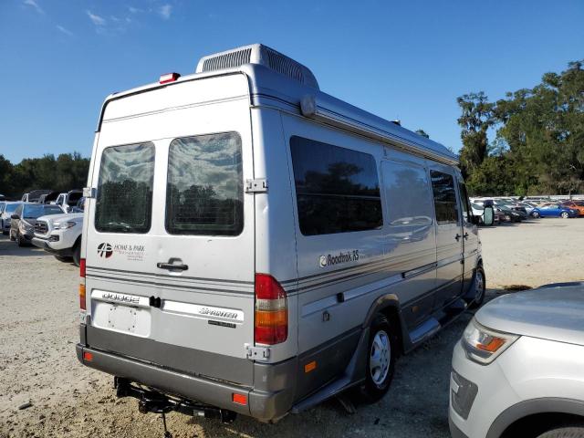 Photo 4 from auction – 2005 DODGE SPRINTER 2 with VIN WD0PD744155805810