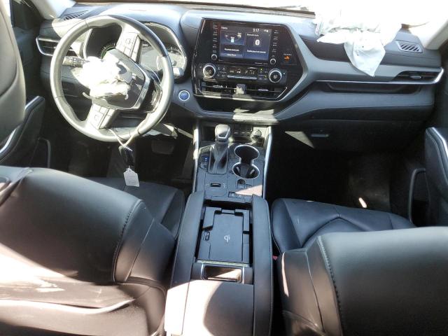 Photo 8 from auction – 2021 TOYOTA HIGHLANDER with VIN 5TDGARAH2MS506811