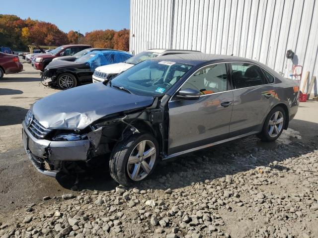 VOLKSWAGEN PASSAT S 2015 with VIN 1VWAT7A38FC119593 - Photo from auction
