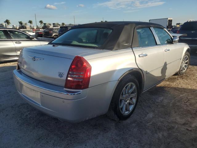 Фото 3 с аукциона – 2006 CHRYSLER 300C с VIN 2C3LA63H06H288349