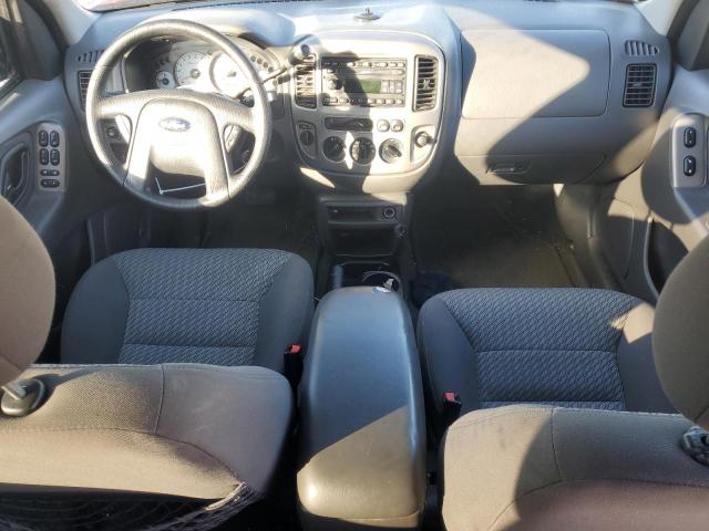 Photo 8 from auction – 2004 FORD ESCAPE XLT with VIN 1FMYU931X4KA22206