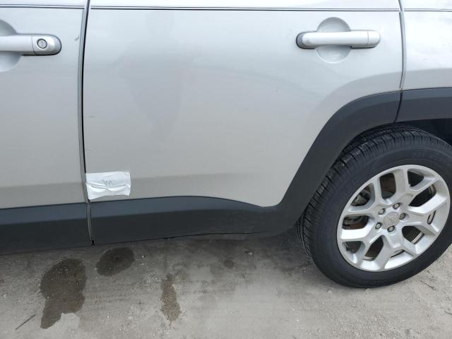 Photo 12 from auction – 2018 JEEP RENEGADE L with VIN ZACCJABB4JPJ66898