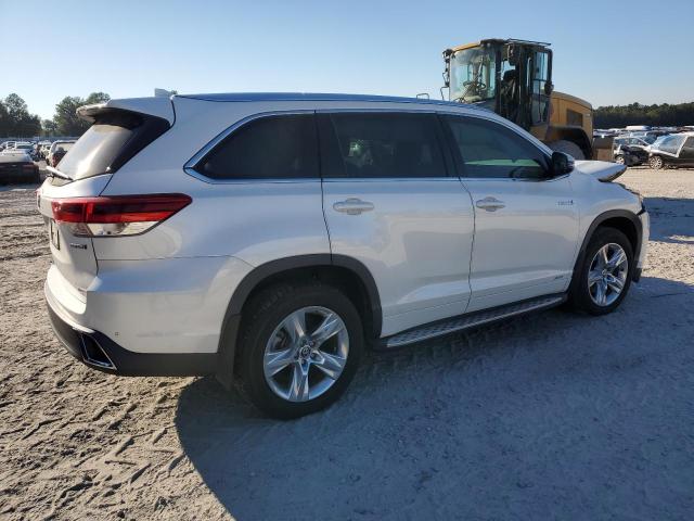 Photo 3 from auction – 2019 TOYOTA HIGHLANDER with VIN 5TDDGRFH2KS058965