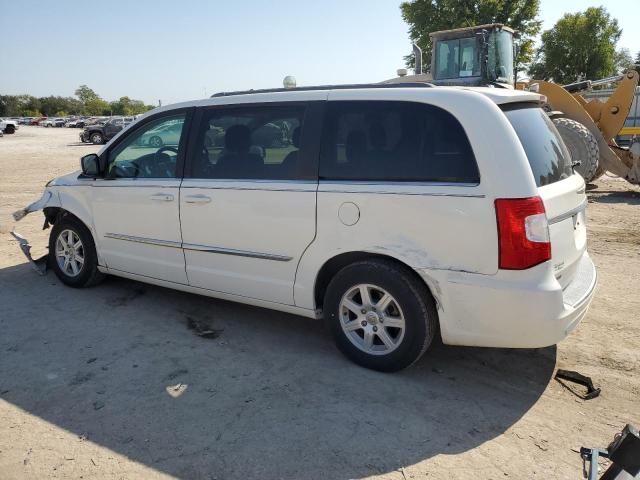 Photo 2 from auction – 2011 CHRYSLER TOWN & COU with VIN 2A4RR5DG5BR735139