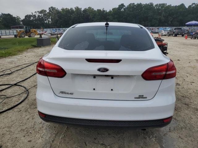 Photo 6 from auction – 2016 FORD FOCUS SE with VIN 1FADP3F23GL255487