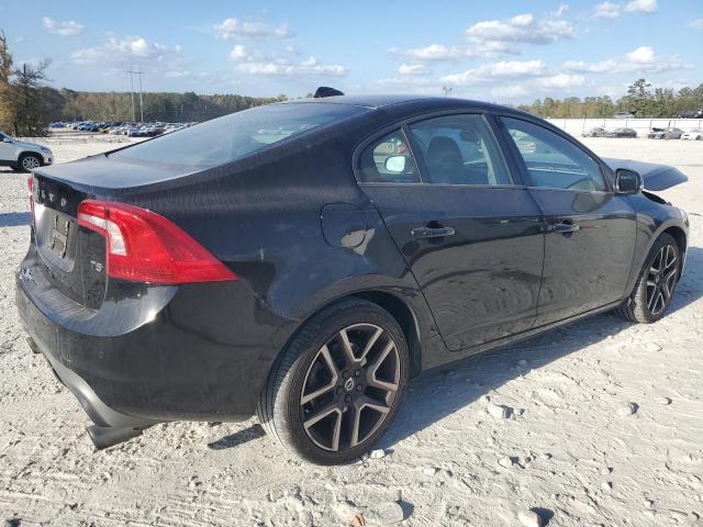 Photo 3 from auction – 2017 VOLVO S60 with VIN YV126MFL1H2436057