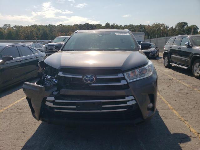 Photo 5 from auction – 2019 TOYOTA HIGHLANDER with VIN 5TDJGRFH7KS065929