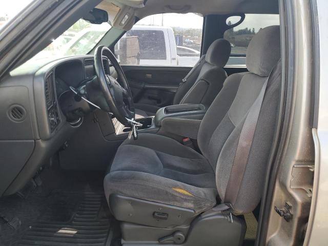 Photo 7 from auction – 2003 GMC SIERRA C15 with VIN 1GTGC13U83F159358