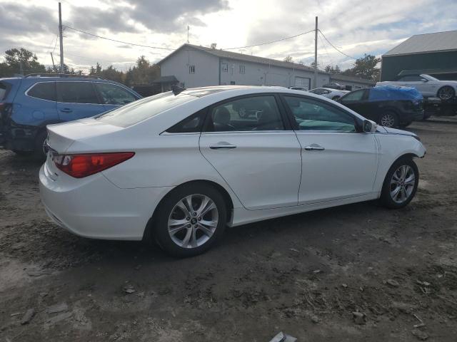 Photo 3 from auction – 2013 HYUNDAI SONATA SE with VIN 5NPEC4AC0DH606176