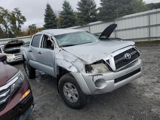 Photo 4 from auction – 2011 TOYOTA TACOMA DOU with VIN 3TMLU4EN9BM063501
