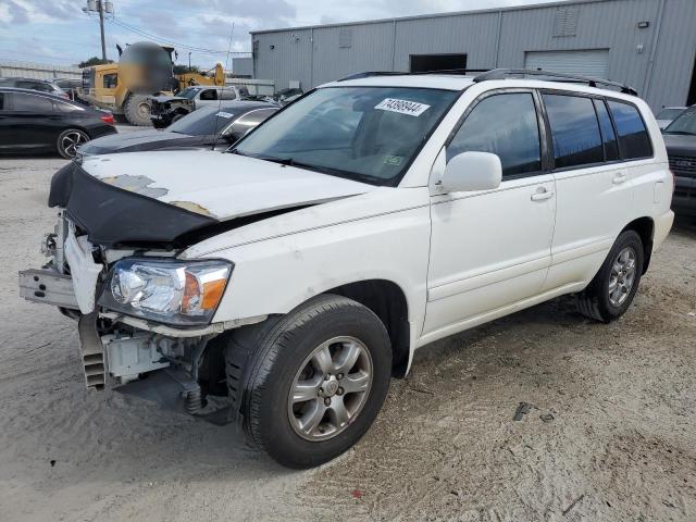 TOYOTA HIGHLANDER 2004 with VIN JTEGP21A340008589 - Photo from auction