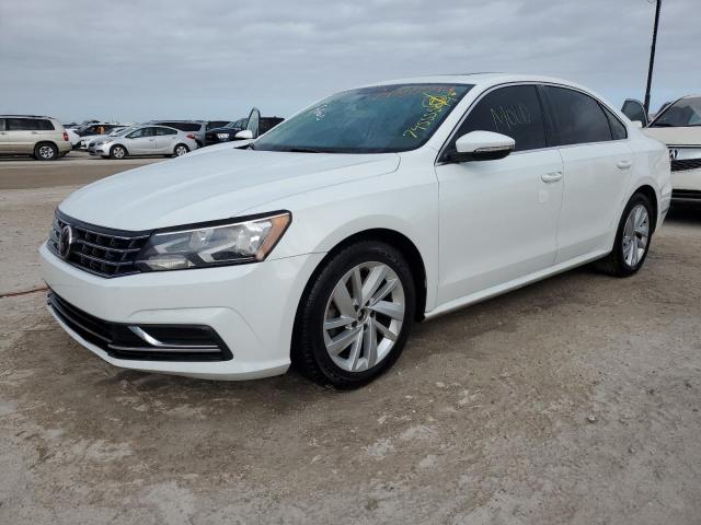 VOLKSWAGEN PASSAT SE 2018 with VIN 1VWBA7A33JC044420 - Photo from auction