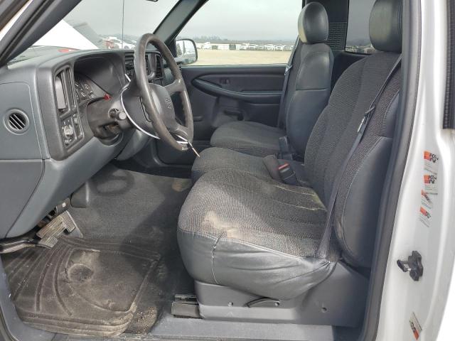 Photo 7 from auction – 2000 CHEVROLET SILVERADO with VIN 1GCEC14W1YZ175513