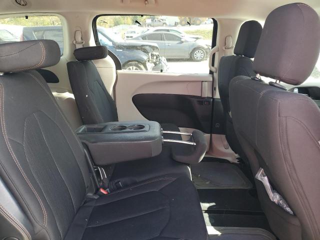 Photo 11 from auction – 2017 CHRYSLER PACIFICA T with VIN 2C4RC1BG0HR841395