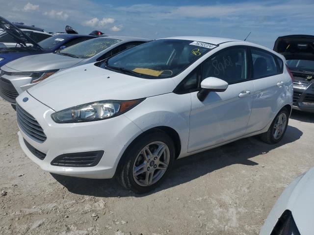 FORD FIESTA SE 2018 with VIN 3FADP4EJ8JM107162 - Photo from auction