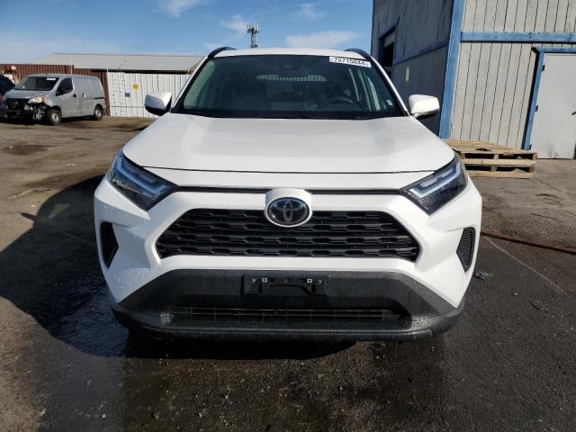Photo 5 from auction – 2022 TOYOTA RAV4 XLE with VIN 2T3W1RFV5NW199029