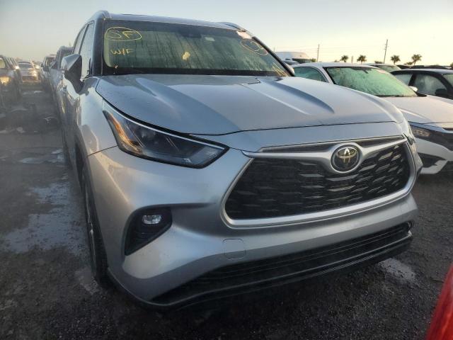 Photo 5 from auction – 2022 TOYOTA HIGHLANDER with VIN 5TDGZRAH2NS539060