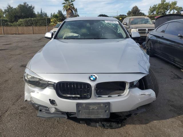 Photo 5 from auction – 2016 BMW 320 I with VIN WBA8E1G55GNT37835