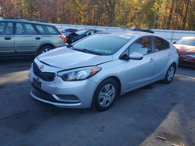 KIA FORTE LX 2016 with VIN KNAFX4A69G5560528 - Photo from auction