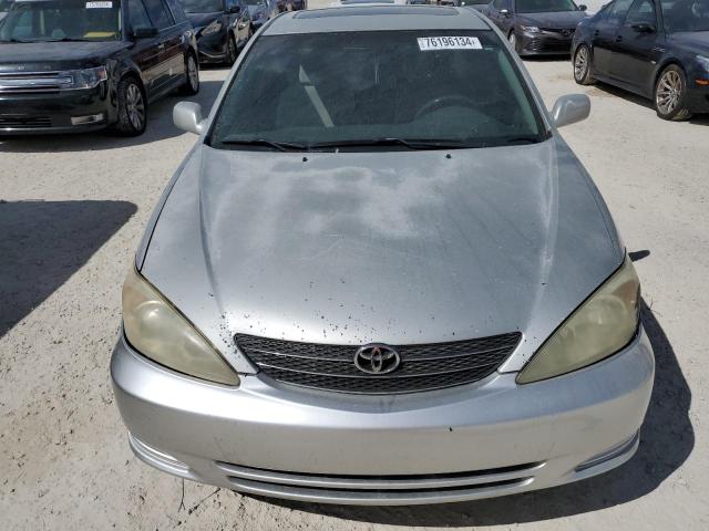Photo 5 from auction – 2002 TOYOTA CAMRY LE with VIN 4T1BE30K52U113978