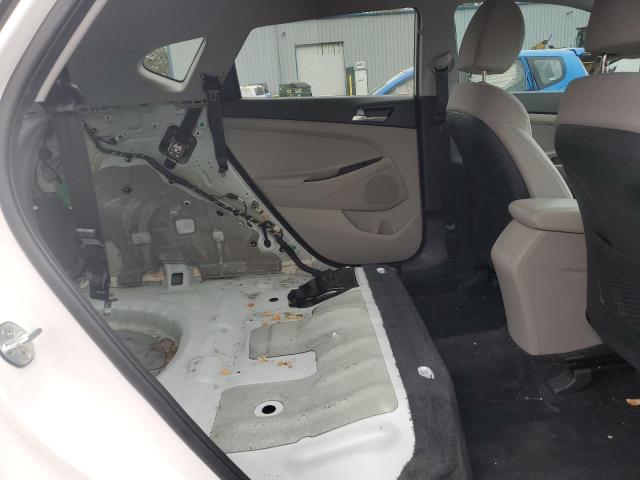 Photo 11 from auction – 2020 HYUNDAI TUCSON SE with VIN KM8J2CA49LU104187