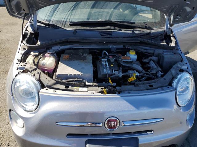 Photo 11 from auction – 2015 FIAT 500 with VIN 3C3CFFGE6FT672709