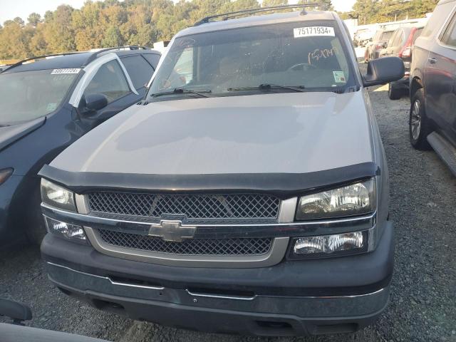 Photo 5 from auction – 2005 CHEVROLET AVALANCHE with VIN 3GNEC12Z75G154147