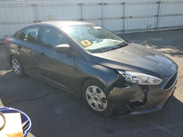 Photo 4 from auction – 2016 FORD FOCUS S with VIN 1FADP3E20GL328476