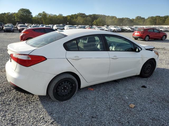 Photo 3 from auction – 2016 KIA FORTE LX with VIN KNAFX4A63G5532417