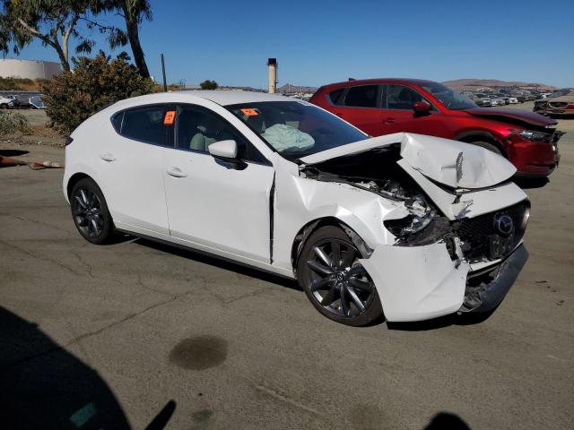 Photo 4 from auction – 2019 MAZDA 3 PREFERRE with VIN JM1BPBMM7K1124132