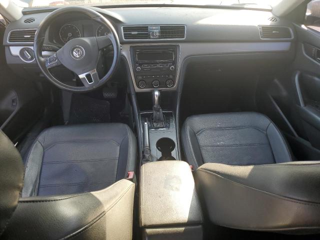 Photo 8 from auction – 2015 VOLKSWAGEN PASSAT S with VIN 1VWAT7A3XFC009998