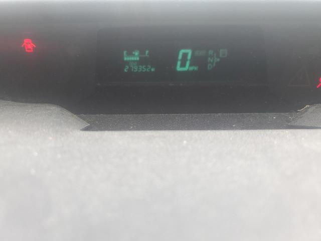 Photo 9 from auction – 2005 TOYOTA PRIUS with VIN JTDKB20U457048018
